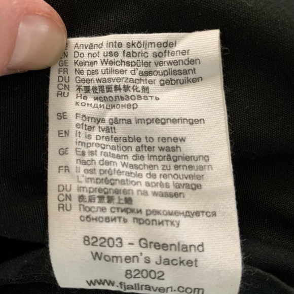Fjallraven Greenland jacket black for women size XS or S shell jacket windproof - Picture 11 of 11